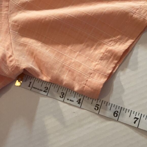 ROUNDTREE & YORKE Men’s peach shirt, Large - Picture 5 of 9